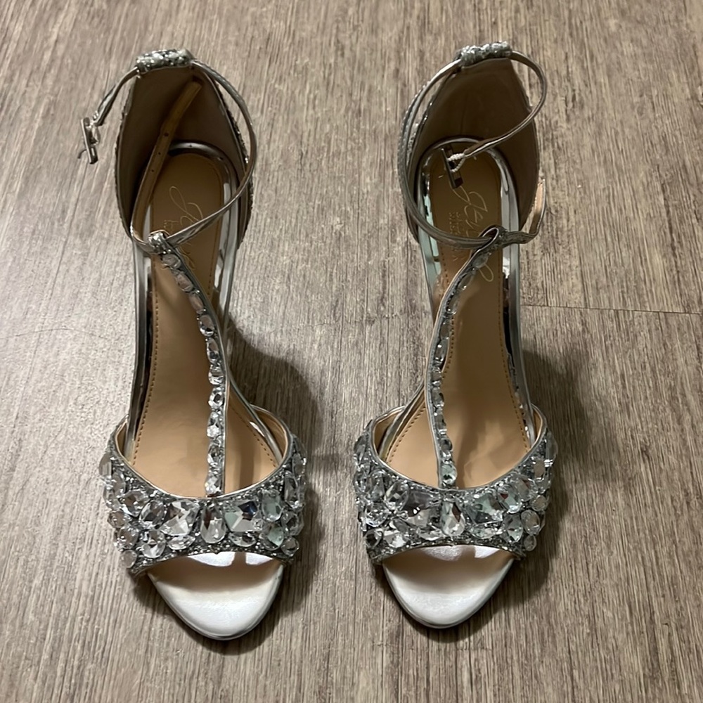 Badgley mischka wedding shoes size 6 jewels and glitter